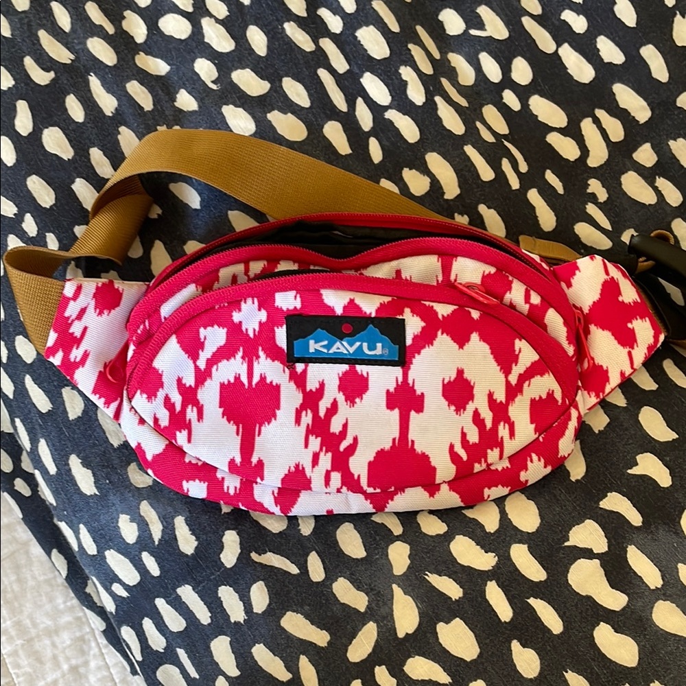 KAVU Kids' Pink and White Patterned Belt Bag
